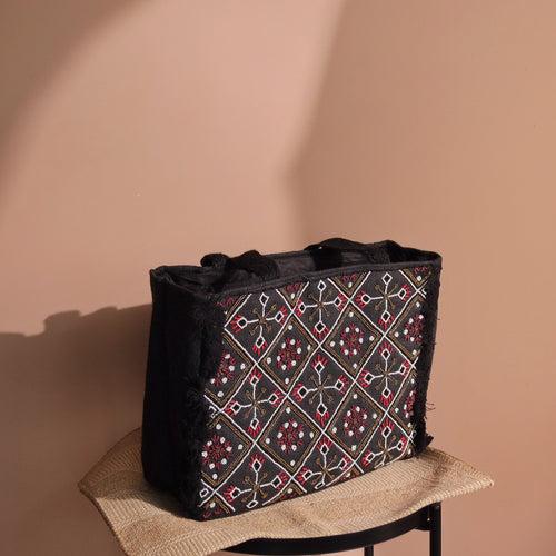 Solstice Black Tote