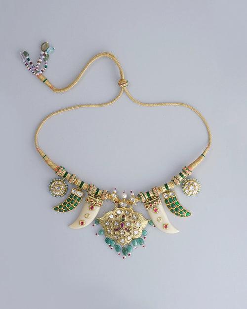 Vainaa Necklace