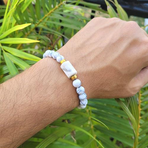 Howlite Matte Tumble Bracelet With Golden Hematite