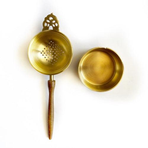 Antique Look Loose Leaf Tea Strainer in Brass & Wood with Resting Bowl