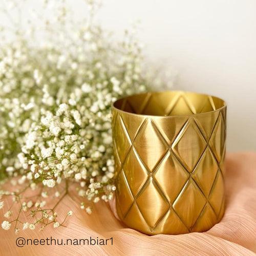 Metal Pineapple Criss Cross Mini Planter / Pot in Gold