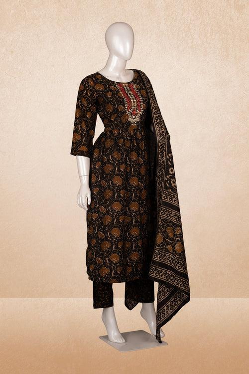 Black Colour Rayon Straight Cut Salwar Suit