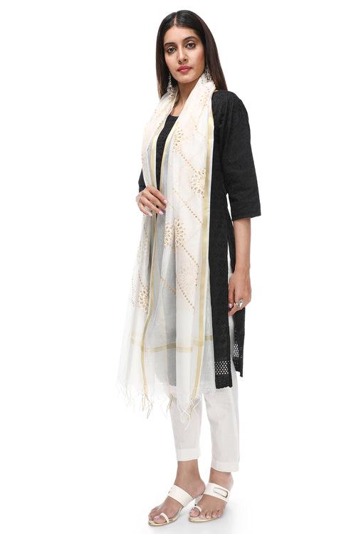 OFF WHITE FLOWER DROPLET EMBROIDERED DUPATTA