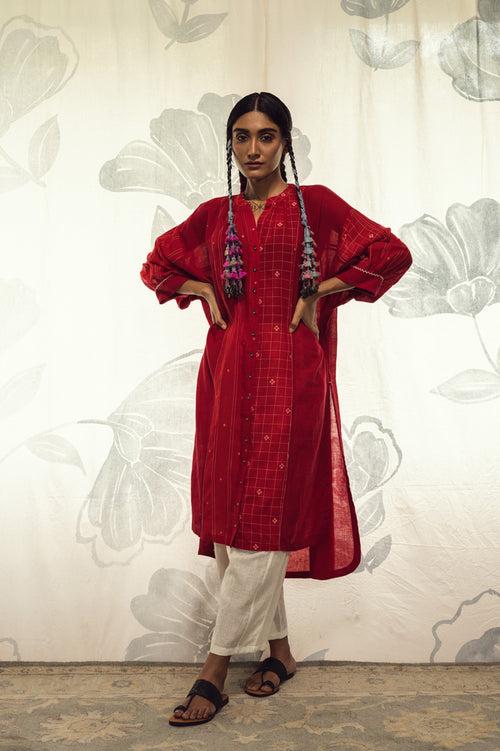 Red hand woven khadi cotton jamdani long Viviana antifit kimono shirt.