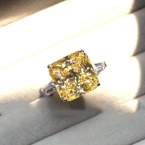 Yellow Color Princess Cut Zircon Diamond Engagement Ring